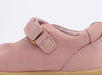 Klassischer Mary Jane in rosa von Bobux bei Pilzessin - pilzessono.shop - zauberhafte Kinderdinge