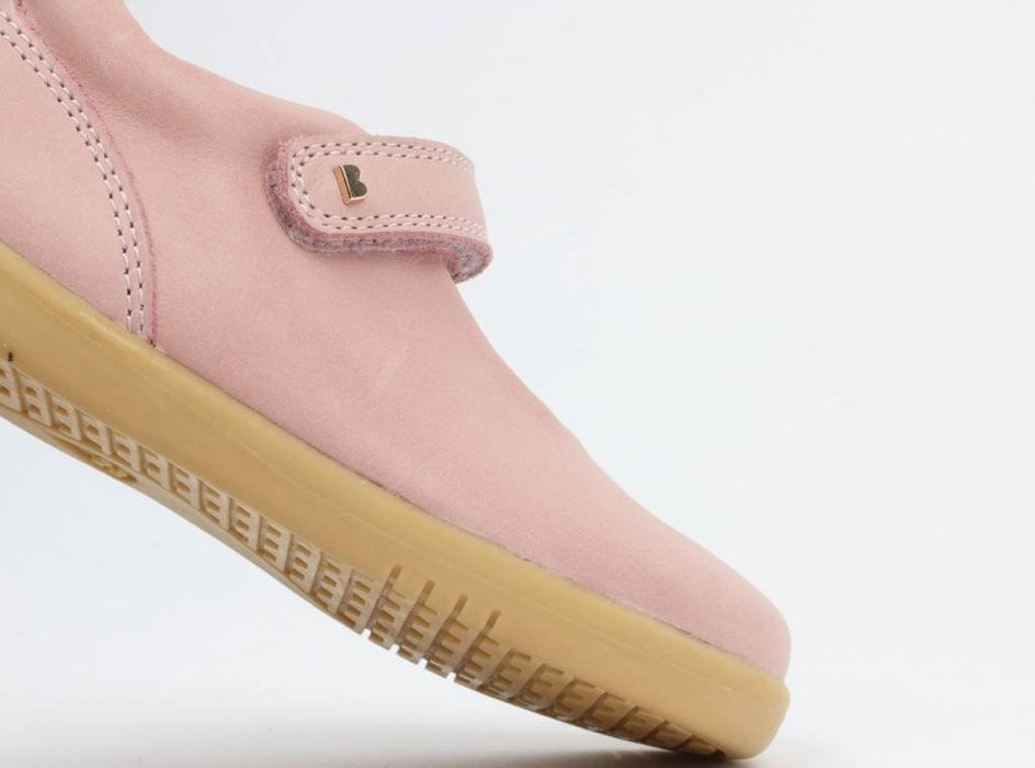 Klassischer Mary Jane in rosa von Bobux bei Pilzessin - pilzessono.shop - zauberhafte Kinderdinge