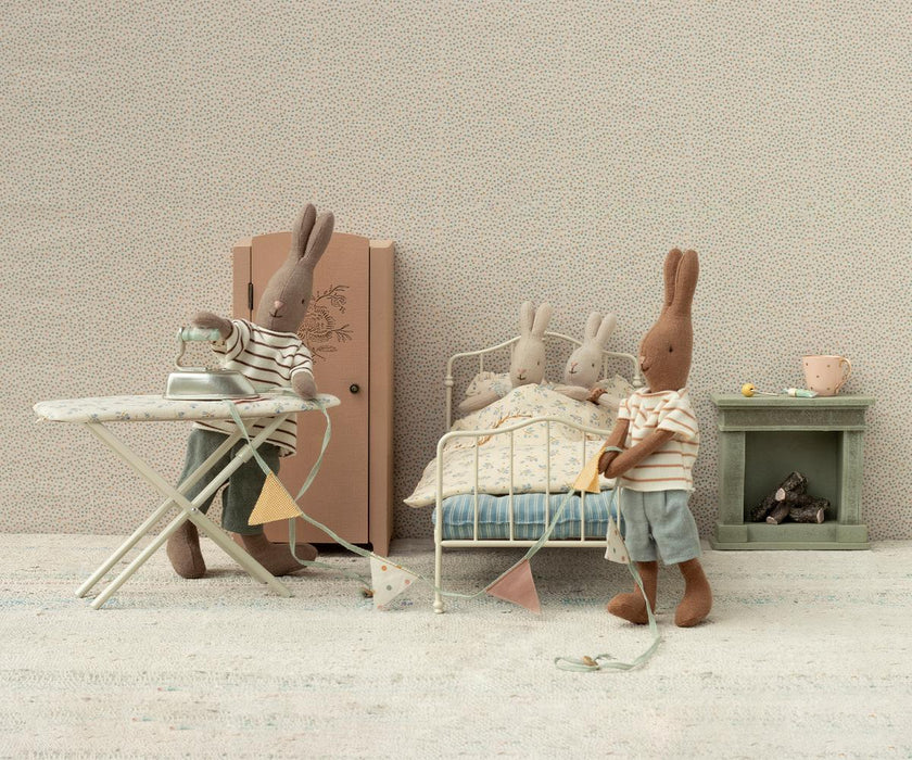 Miniatur - Bügeleisen und Bügelbrett - pilzessono.shop - zauberhafte Kinderdinge