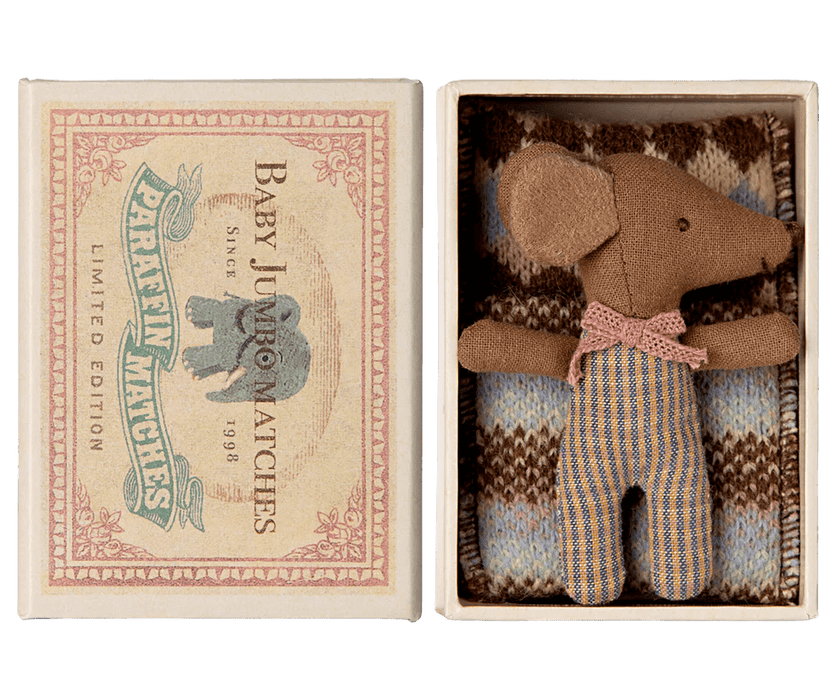 Sleepy wakey baby maus in der Streichholzschachtel in rose - pilzessono.shop - zauberhafte Kinderdinge