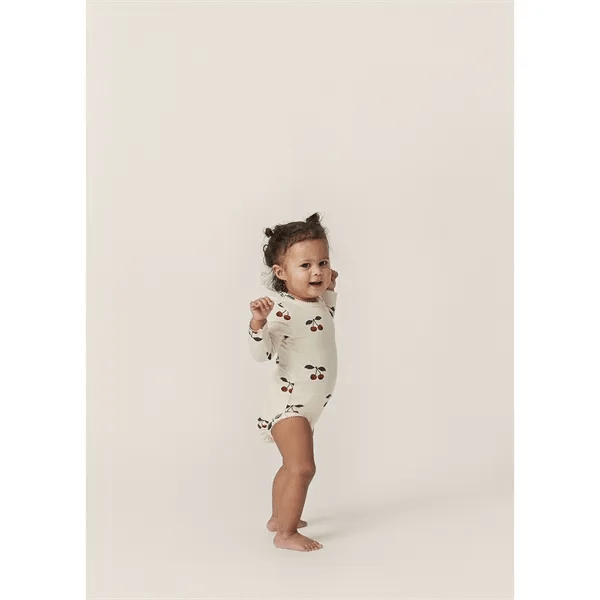 🍒 Basic Body Langarm | ma grande cerise von Konges Sløjd - pilzessono.shop - zauberhafte Kinderdinge
