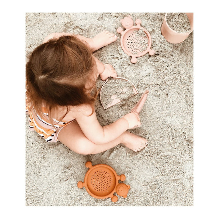 Bastian kleines Strand-Set in rosa von Liewood - pilzessono.shop - zauberhafte Kinderdinge