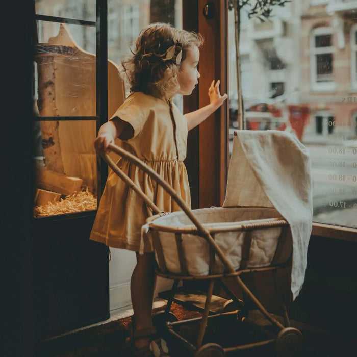 Bizau Kleid in Hay gelb - pilzessono.shop - zauberhafte Kinderdinge