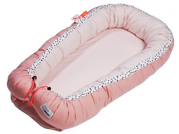 Done by deer Babynest Happy dots bei Pilzessin - pilzessono.shop - zauberhafte Kinderdinge
