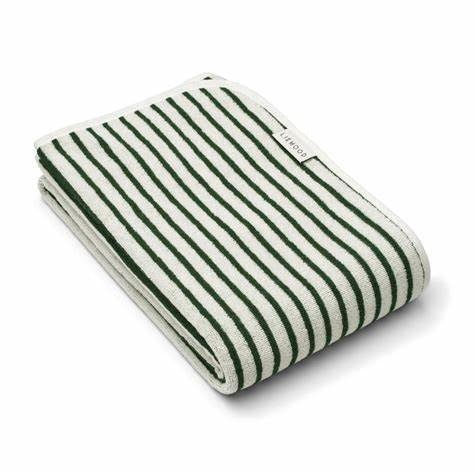 Hansen Towel Y/D stripes Garden green / Creme de la creme - pilzessono.shop - zauberhafte Kinderdinge