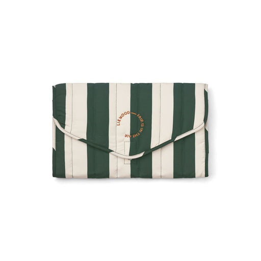 Isla Wickelunterlage To-Go | Stripe Hunter green/Sandy von Liewood ♡ - pilzessono.shop - zauberhafte Kinderdinge