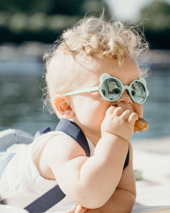Kindersonnenbrille OURSON in almond green von Ki ET LA - pilzessono.shop