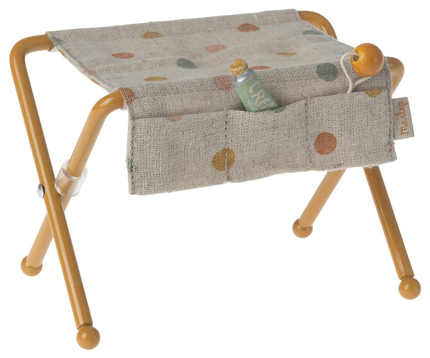 ⋙ nursery table, baby maus | Wickeltisch von Maileg ♡ - pilzessono.shop - zauberhafte Kinderdinge