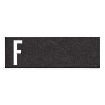 Personal Pencil Case A - J von Design Letters mit Typografie von Arne Jacobsen - pilzessono.shop - zauberhafte Kinderdinge