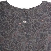 Rundhalsbluse mit kurzen Ärmeln mit Schößchen in wunderschönem Paisley-Muster. - pilzessono.shop - zauberhafte Kinderdinge