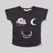 Schwarzes Shirt mit hellrosa Print - pilzessono.shop - zauberhafte Kinderdinge