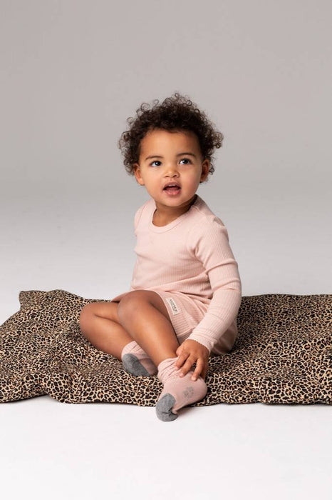 Traumhaftes Nachthemd in rose von Marmar - pilzessono.shop - zauberhafte Kinderdinge