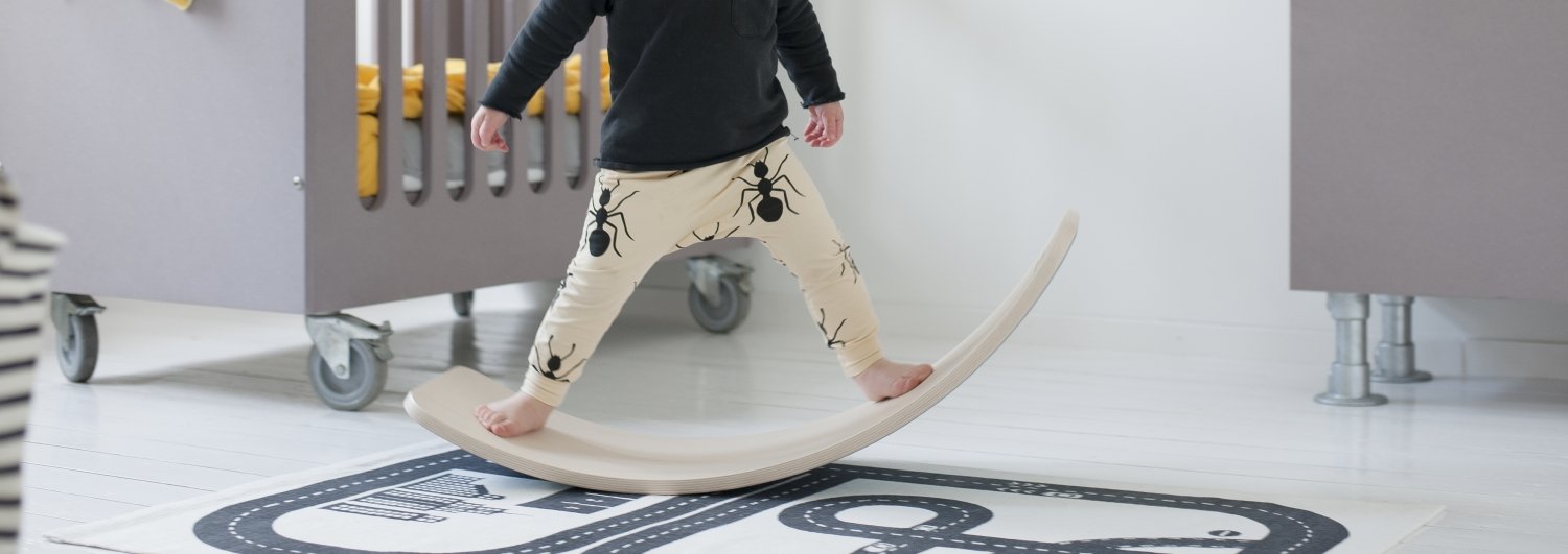 Wobbel Pro Linen (incl. felt) in schwarz - pilzessono.shop - zauberhafte Kinderdinge
